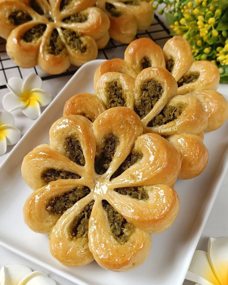 Roti Manis Unti Kelapa Pandan Tampil Ayu Menggoda Selera Resep Kekinian