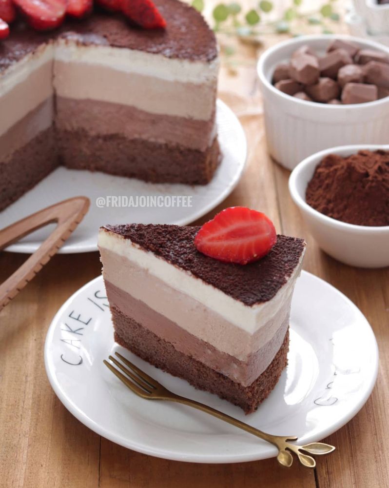 Yummynya Triple Chocolate Mousse Cake, Pecinta Cokelat, Yuk Merapat
