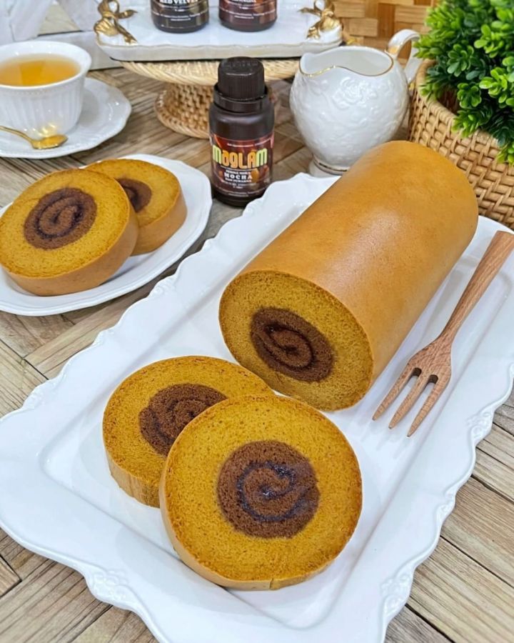 mocca-chocolate-roll-cake