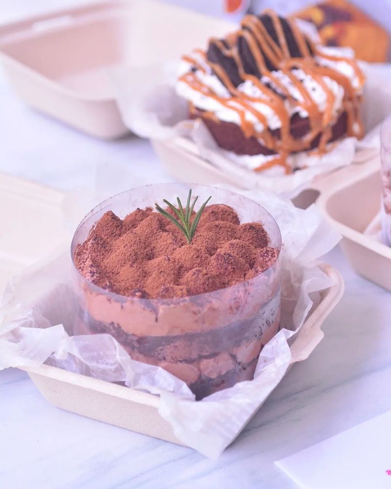 chocolate-lunchbox-cake