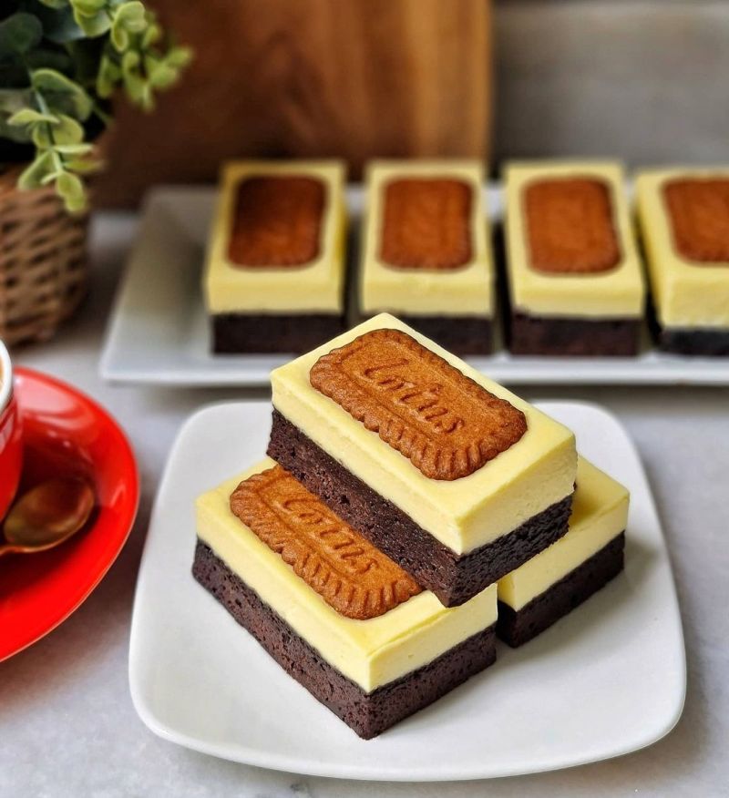 lotus-brownies-cheesecake