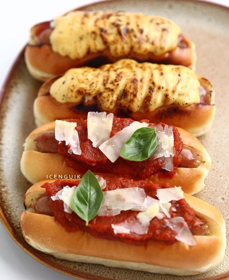 hotdog-buns
