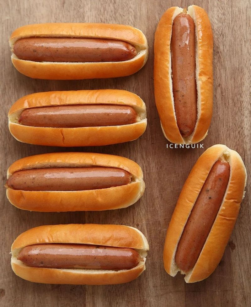 hotdog-buns