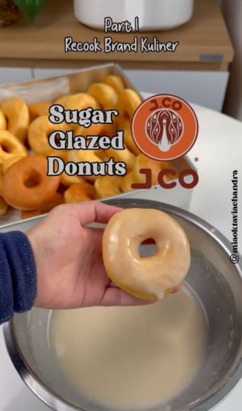 super-glazed-donut-jco