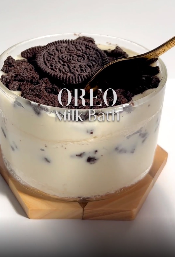 oreo-milk-bath